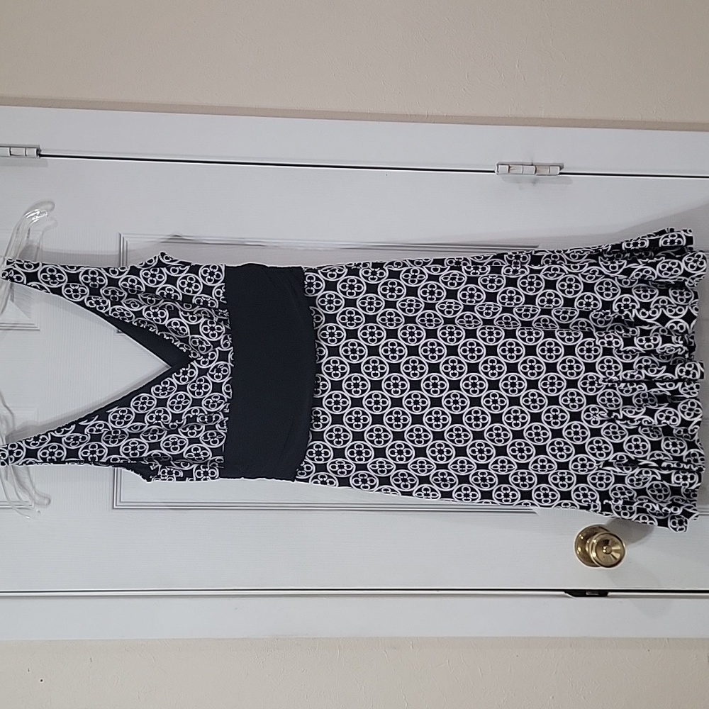 White House Black Market Monochrome Patterned Dress Size XS